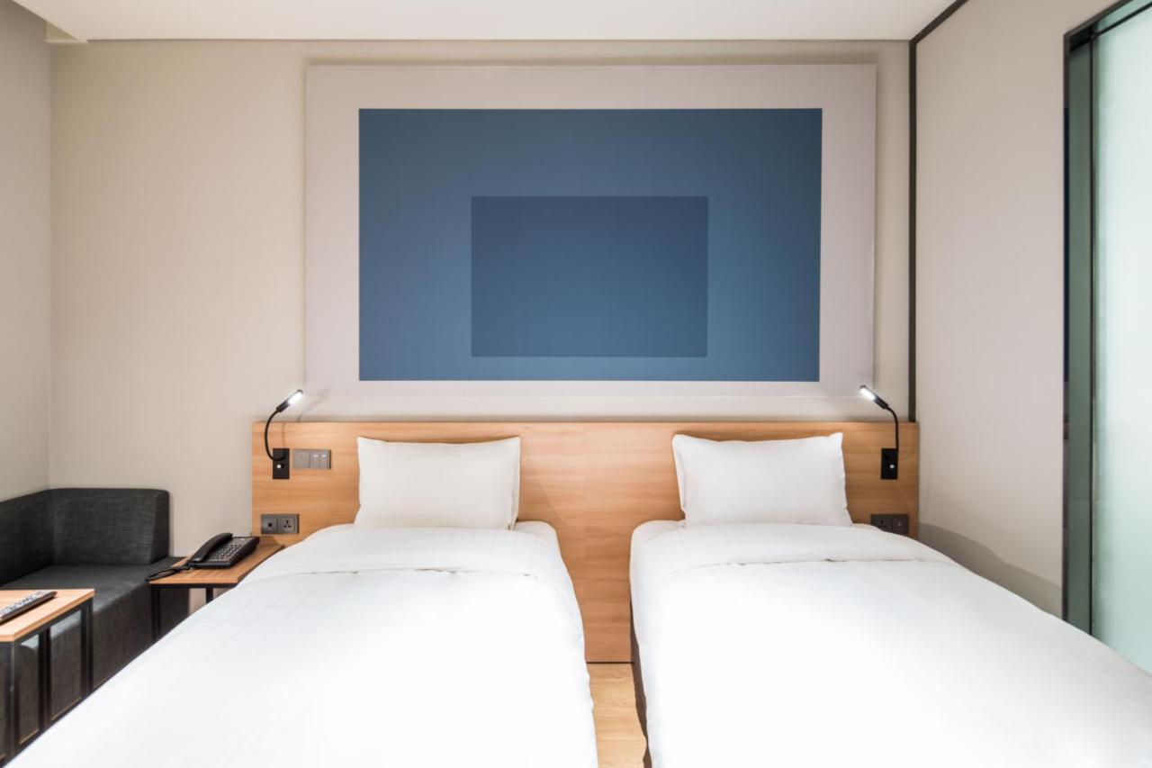 Ibis Ambassador Suwon Ξενοδοχείο Εξωτερικό φωτογραφία